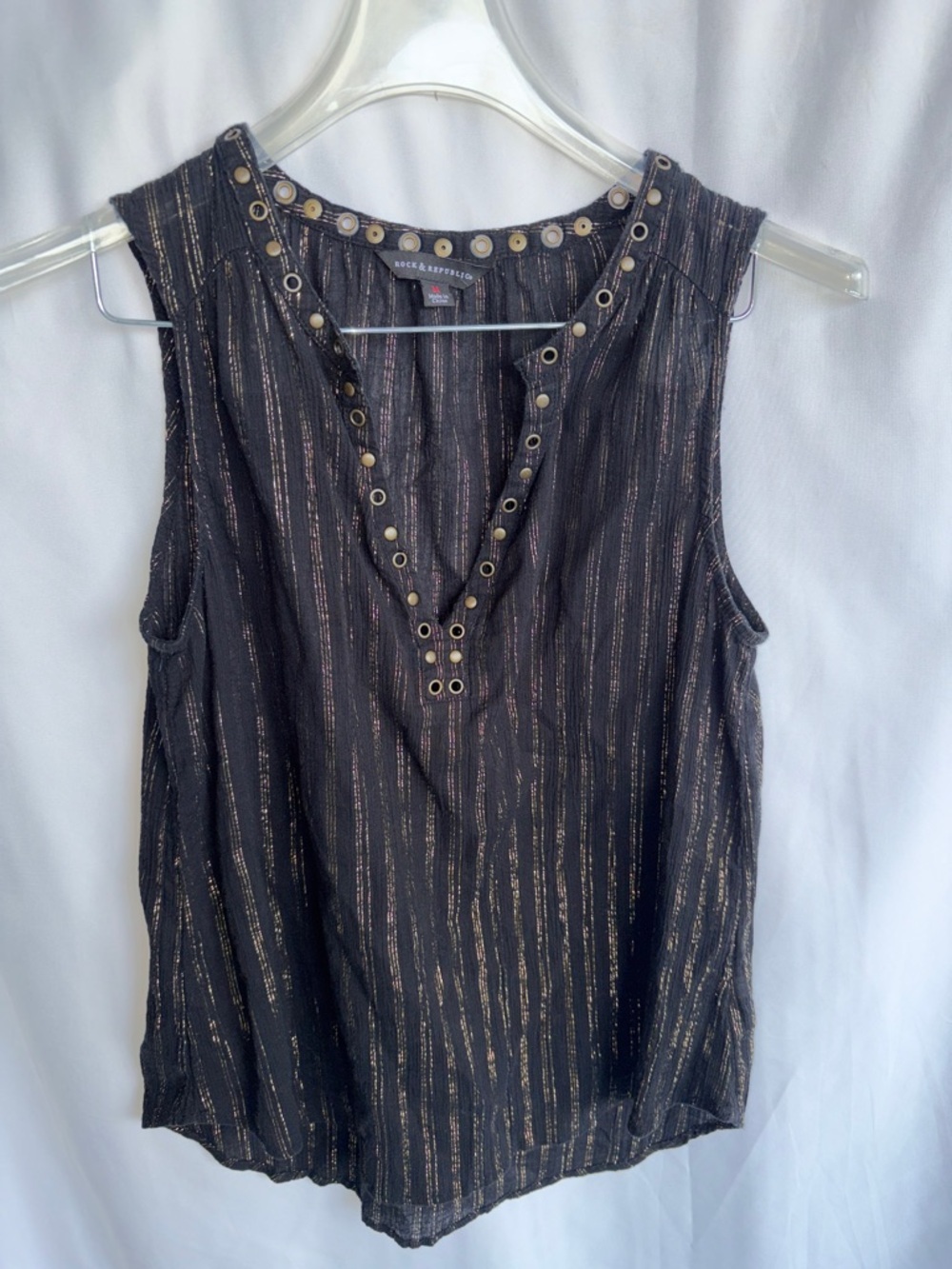 Rock & Republic Black Tank with Metallic Gold Pinstripes, M, 19” PTP, 25” L